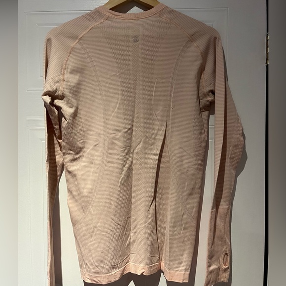 Lululemon long sleeve - Picture 2 of 2
